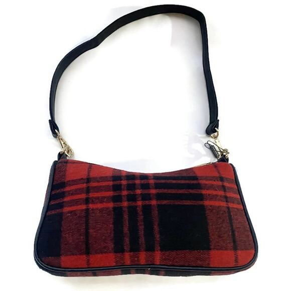 Bearpaw Flannel Purse Small Handbag Over the Shoulder Red and Black Plaid NWT - Picture 7 of 9